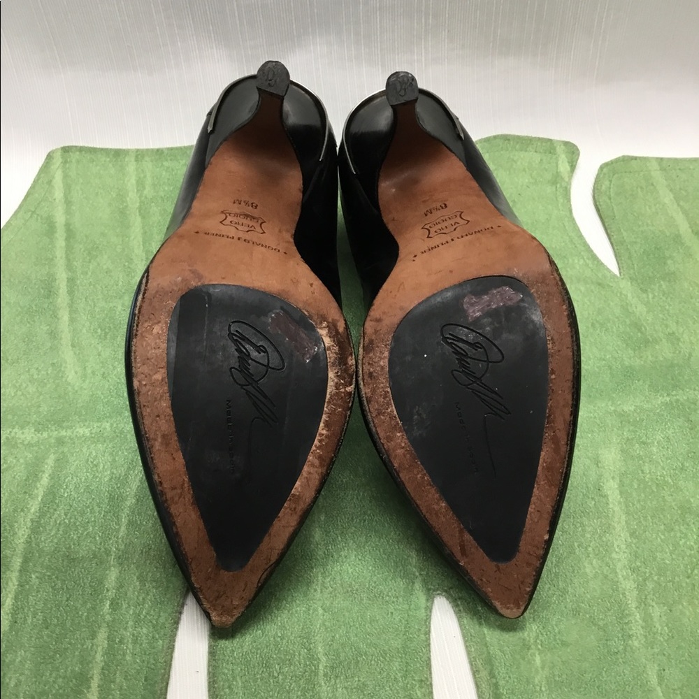 Donald J. Pliner Sleek Black Leather Heels - Picture 8 of 8